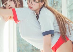 波萝社 – 写真升级版：看柳侑绮Sevenbaby如何把扑克牌变成日常小剧场
