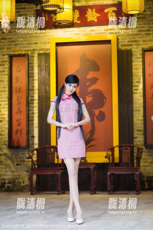 爱蜜社 - 清新还是诱惑？SISY思的高清蕾丝合集让人犹豫。