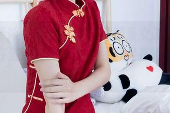 物恋传媒 – 小晴天的私房猫系女友图集：你还在逃避爱情，我已经满足在阳光下伸展了！