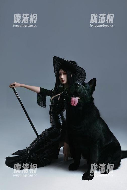 瓦斯塔亚小龙虾 瓦斯塔亚小龙虾小姐的苗疆女子写真集,快来“偷”一下灵魂吧!