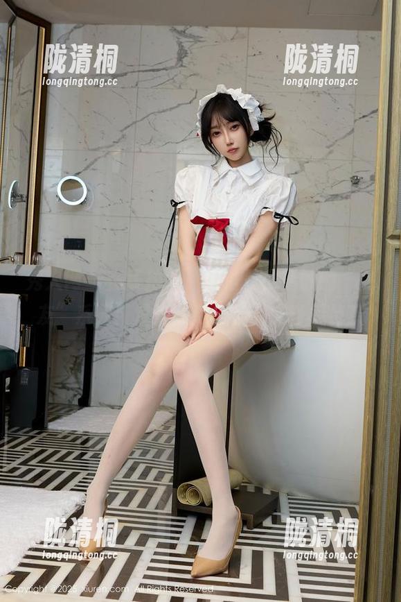 秀人网-小嘉敏 秀人网 - 在线拍照,哪怕是小嘉敏的“女友”系列!难道我应该也考虑当模特?