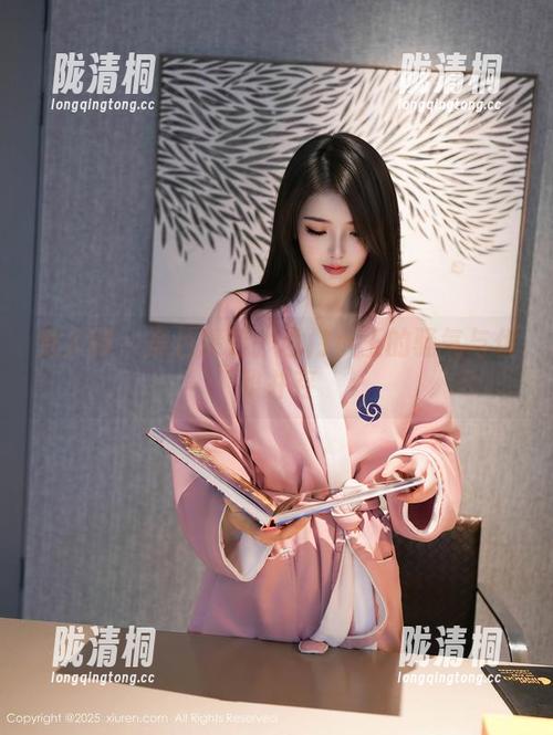 秀人网-西门小玉 秀人网 - 黑色精选:西门小玉的骚气与优雅并存