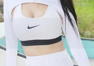美媛馆 – 当图库遇上朱可儿的比基尼，资源居然变得如此吸引人，让想象发酵。
