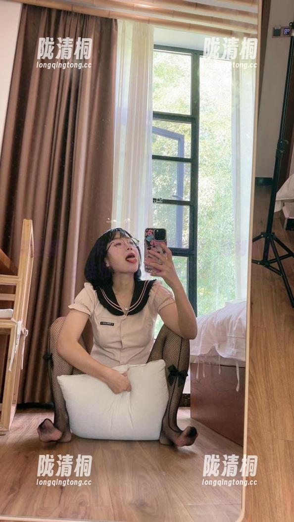 胜利的小生活 微密圈 - 从未见过的免费图包:胜利的小生活和它的女仆猫生活!