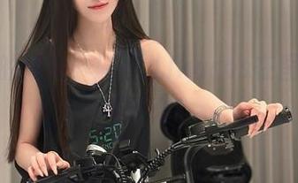不一样的修女，腐团儿Ikaros在图库中演绎什么？