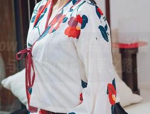 花漾show – 这更新有点甜！赵惟依coco与蕾丝的奇妙朝圣之路。