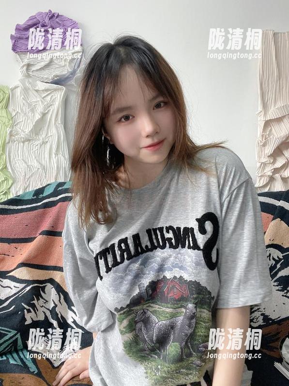 葱油饼er 微密圈 - 图册中的葱油饼er与足球:一个秋天的高中年华