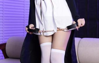 语画界 – 没想到浴缸还能这么Fashion，周思乔betty美图合集来啦！