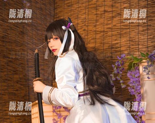 起司块wii 高清图分享:起司块wii大人穿紫式部内衣,谁说内衣不能高雅又搞怪?