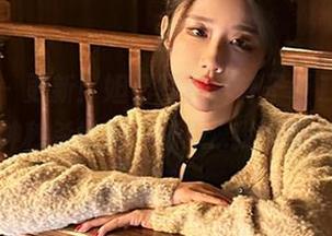 微密圈 – 更新！妲己写真，轩子巨二兔试图用眼神秒杀世俗，结果…我被吸引了！