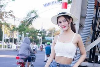 轰趴猫 – 定制的灵感：K8傲娇萌萌和她的红裙写真时光