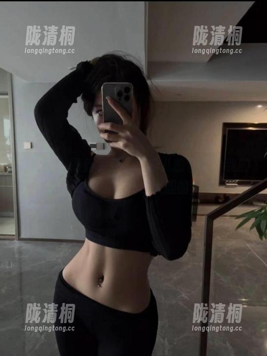 金希儿 微密圈 - 最新更新,金希儿的套图给我的2022增添了几分大胆的生机