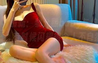 微密圈 – 最新：黎允熙baby与柠檬黄的碰撞，有时候闪耀得令人不自然。